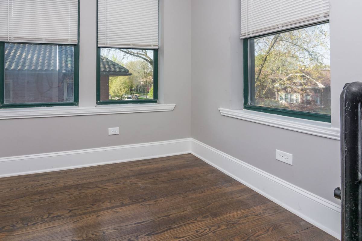 Apartment for rent at 6700 S Constance Ave, Chicago, IL 60649
