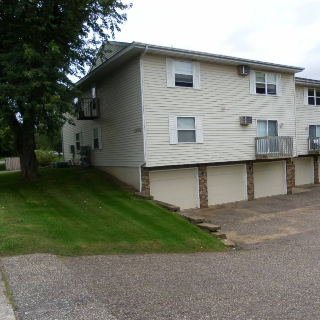 Apartment for rent at 4908 Coventry Court, Eau Claire, WI 54701