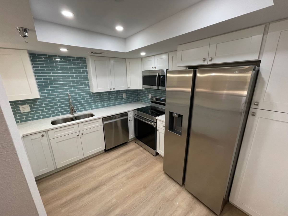 Condo for rent at 2090 S Tamiami Tr, Osprey, FL 34229