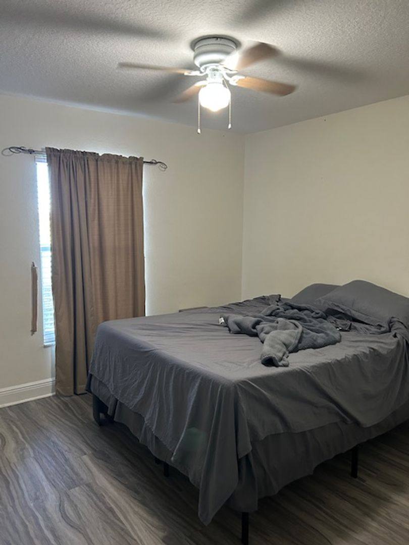House for rent at 2424 India Blvd, Deltona, FL 32738