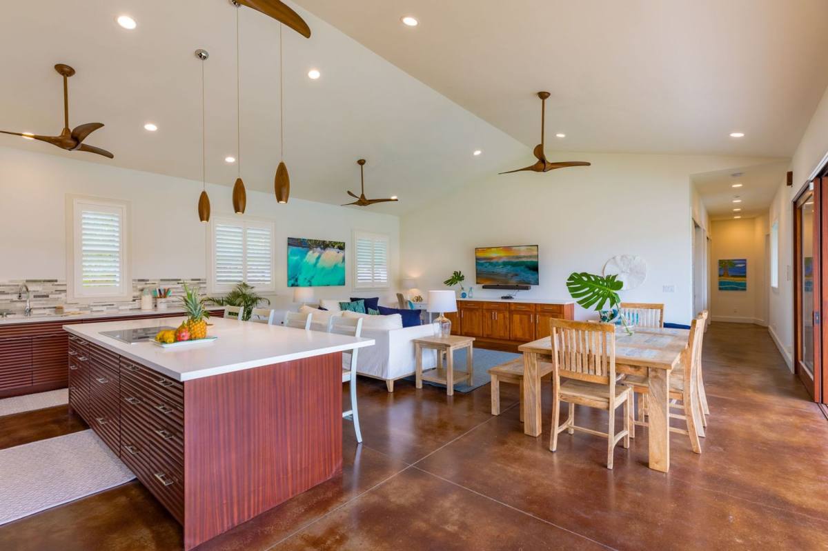 House for rent at 154 Mokumanu Dr, Kailua, HI 96734