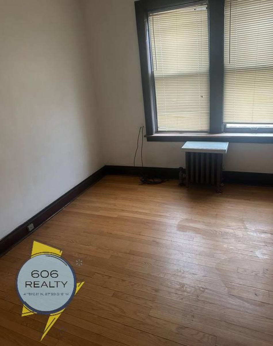 Apartment for rent at 1943 Wesley Ave, Berwyn, IL 60402