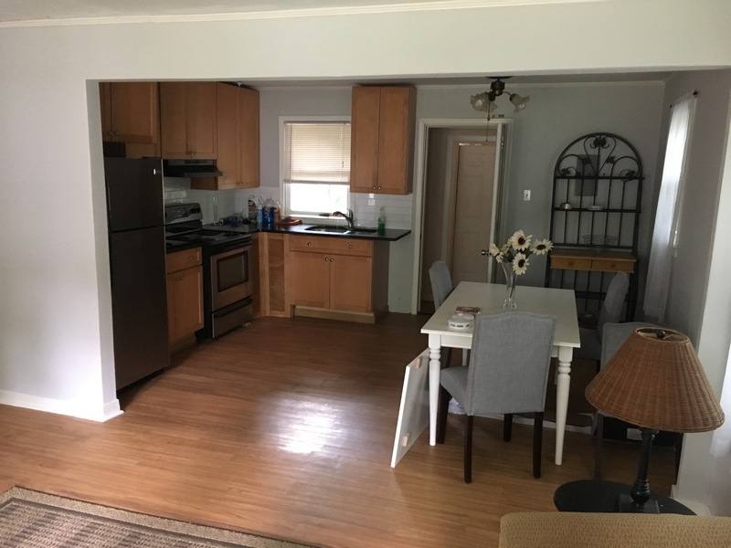 House for rent at 4015 Dinglewood Ave, Charlotte, NC 28205