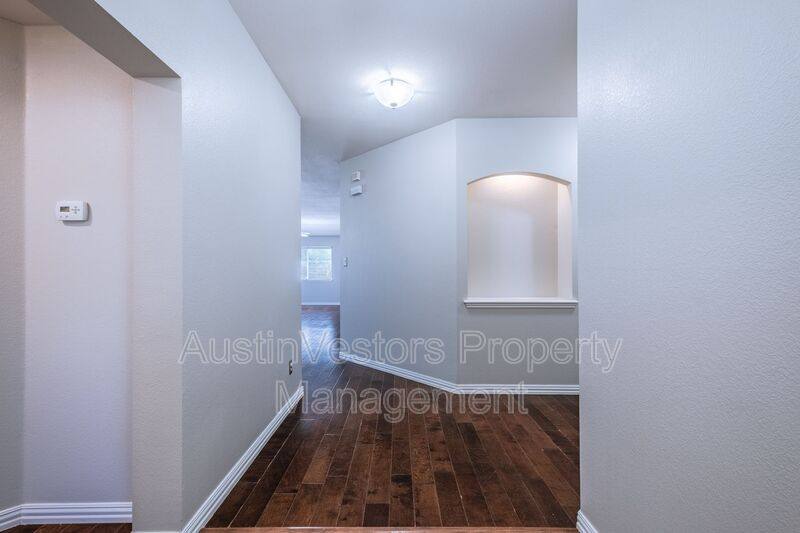 House for rent at 645 Fort Thomas Place, Round Rock, TX 78664