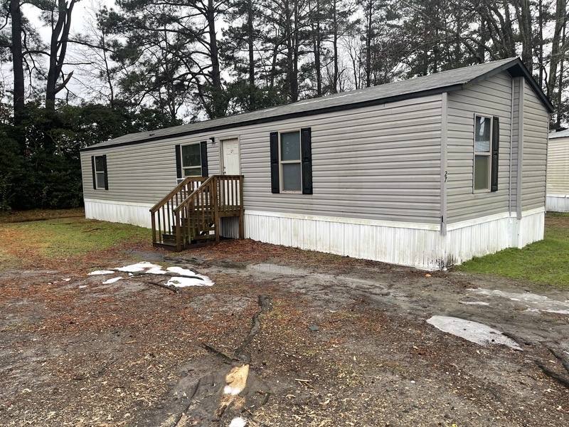 House for rent at 3525 E Elizabethtown Rd #27, Lumberton, NC 28358