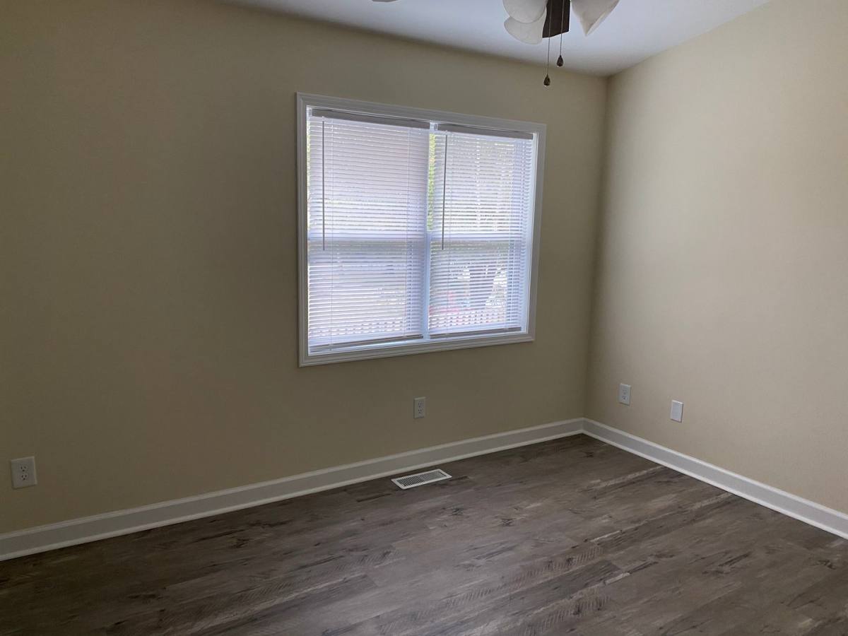 Apartment for rent at 4918 Franklin Ave, Wilmington, NC 28403