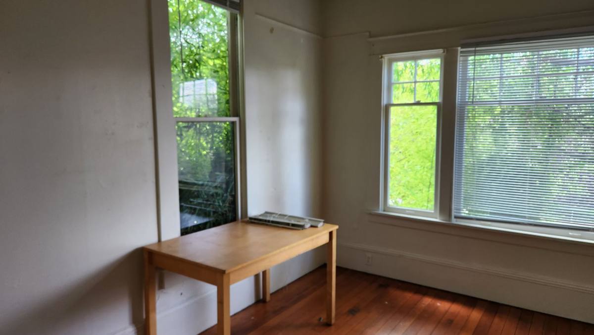 Apartment for rent at 920 N Garden St, Bellingham, WA 98225