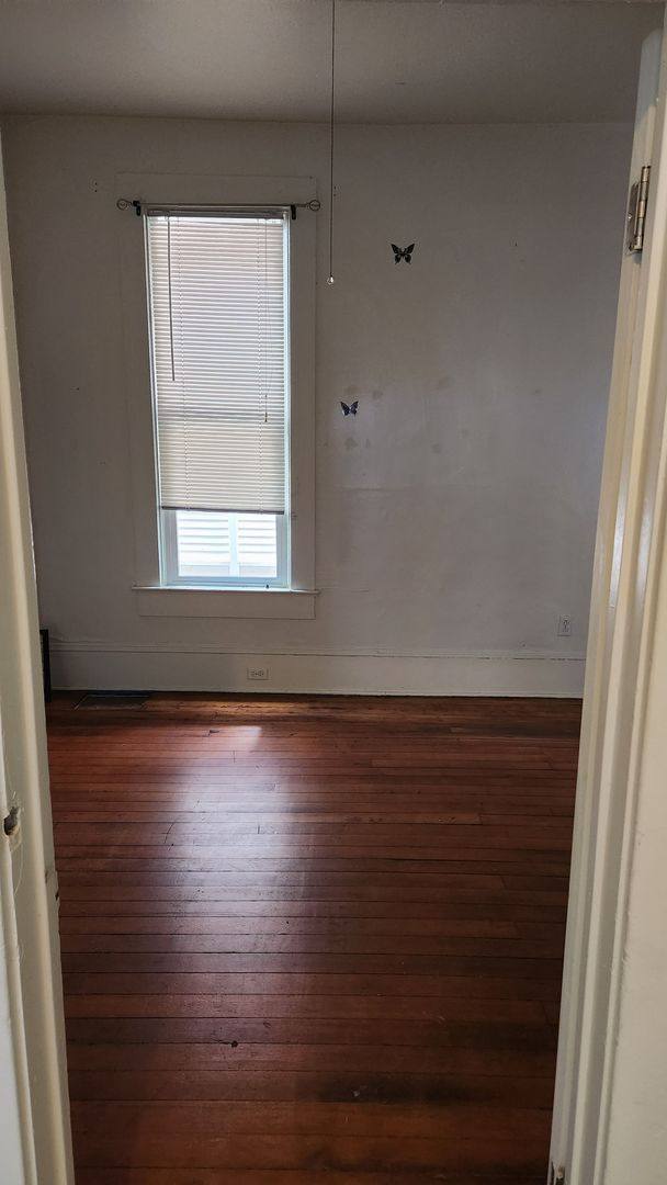 Apartment for rent at 920 N Garden St, Bellingham, WA 98225