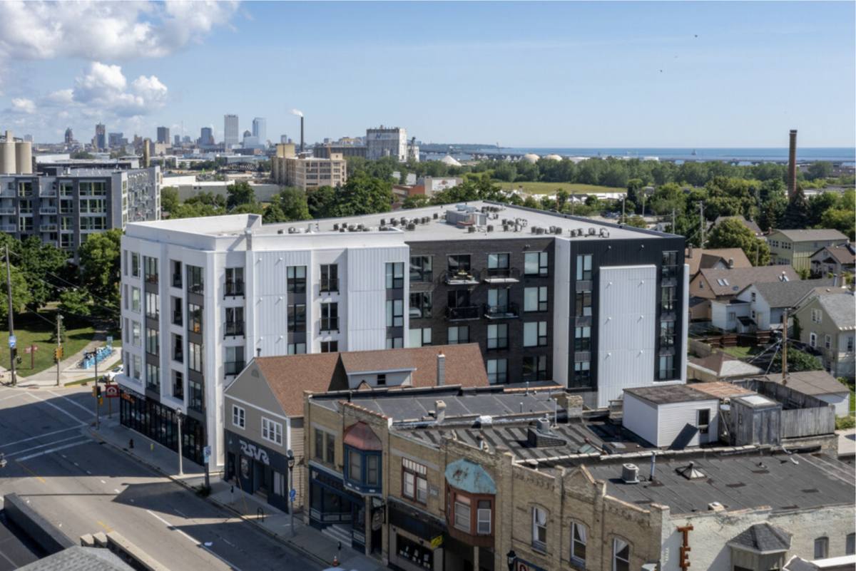 Apartment for rent at 2202 S Kinnickinnic Ave, Milwaukee, WI 53207