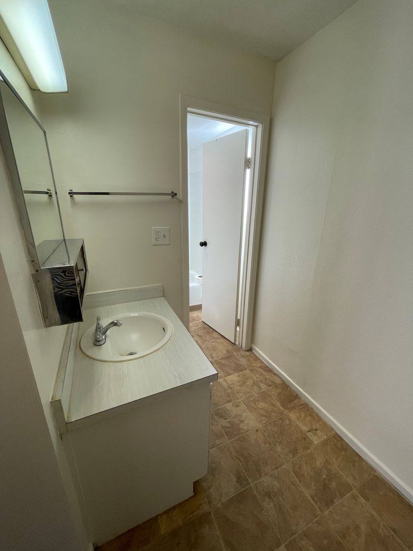House for rent at 3965 S Las Vegas Blvd, Las Vegas, NV 89119