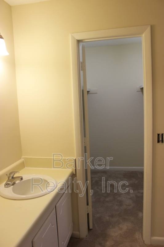 Apartment for rent at 203-3A E Ransom St, Fuquay Varina, NC 27526