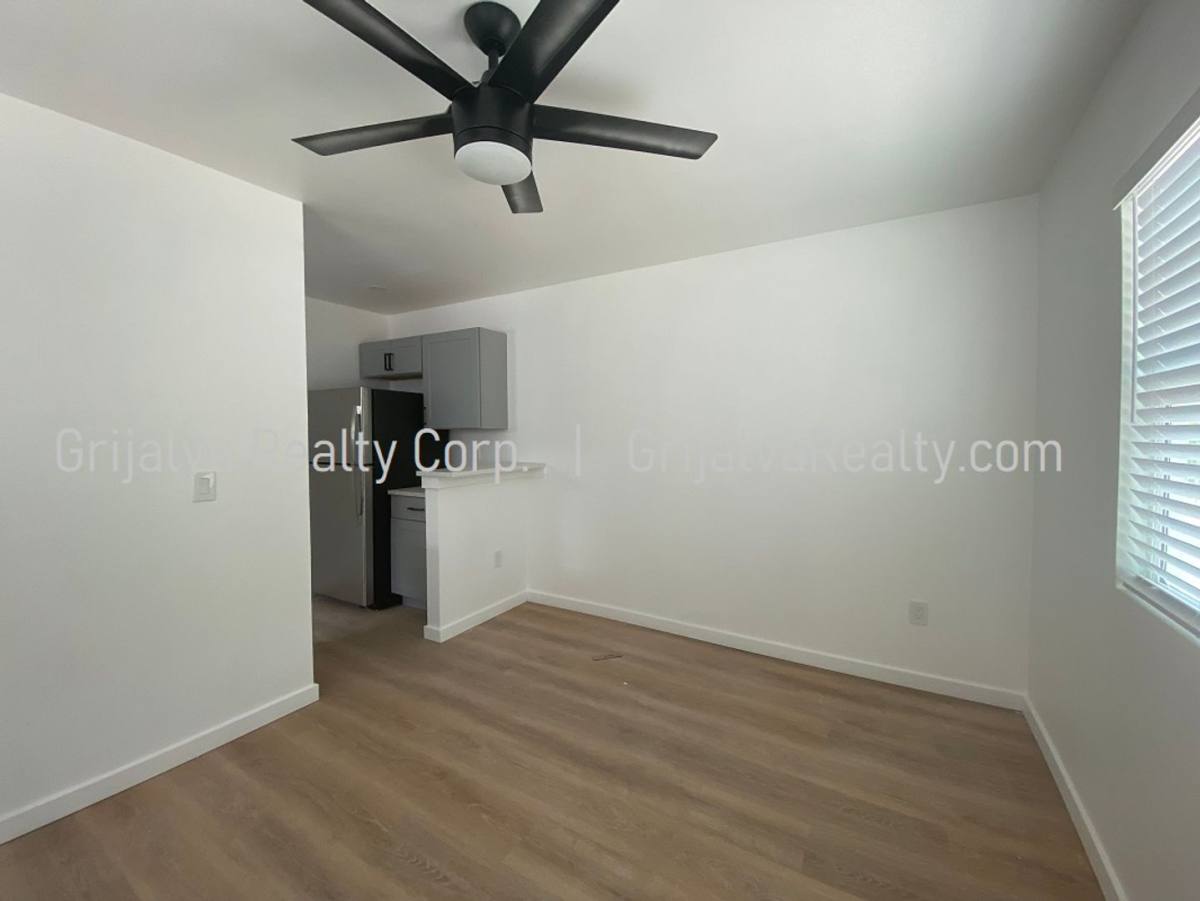Townhouse for rent at 1030 E Lee, Tucson, AZ 85719