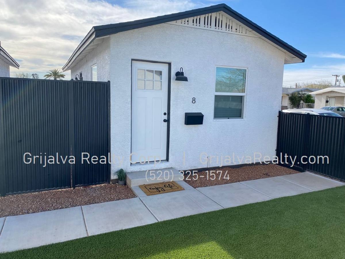 Townhouse for rent at 1030 E Lee, Tucson, AZ 85719