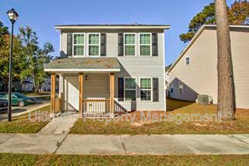 Townhouse for rent at 4633 Crawdad Court, Wilmington, NC 28405