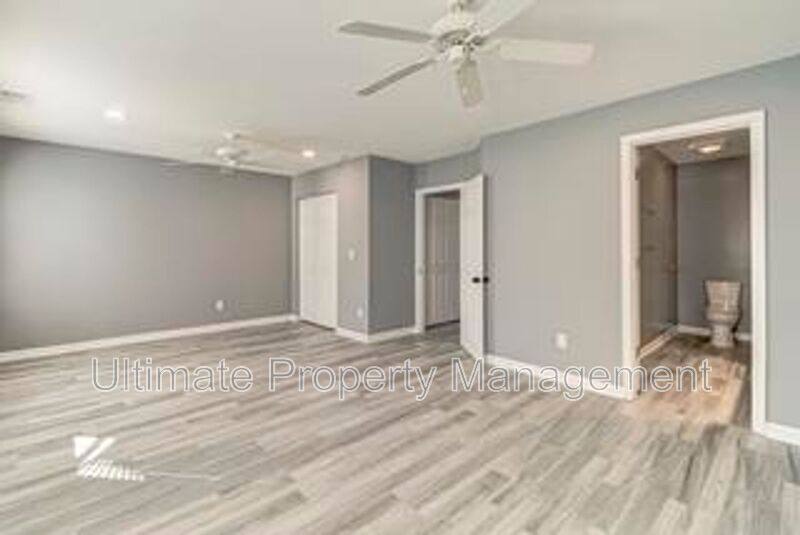Townhouse for rent at 4633 Crawdad Court, Wilmington, NC 28405