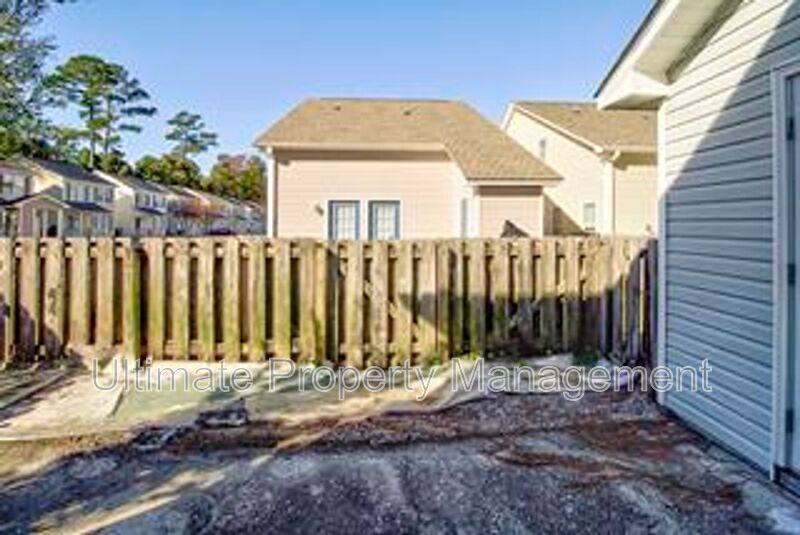Townhouse for rent at 4633 Crawdad Court, Wilmington, NC 28405