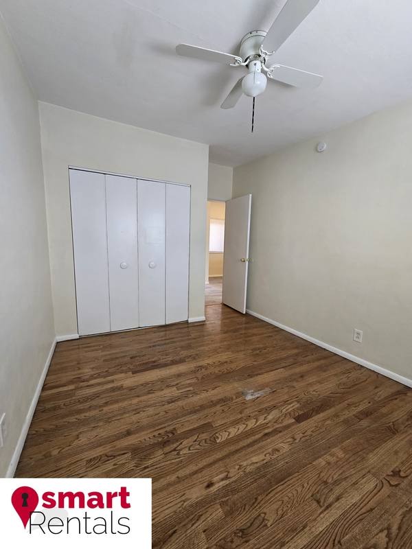 Apartment for rent at 4304 Fairview Ave #B, Saint Louis, MO 63116