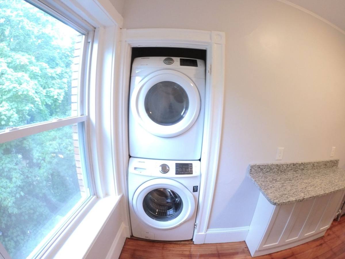 Apartment for rent at 36 High St #6, Brookline, MA 02445