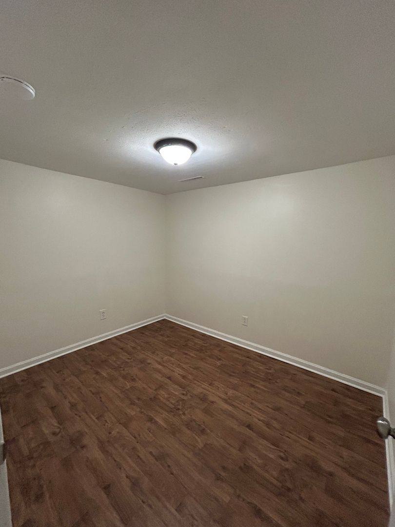 Apartment for rent at 2007 Terril Lane, Louisville, KY 40218