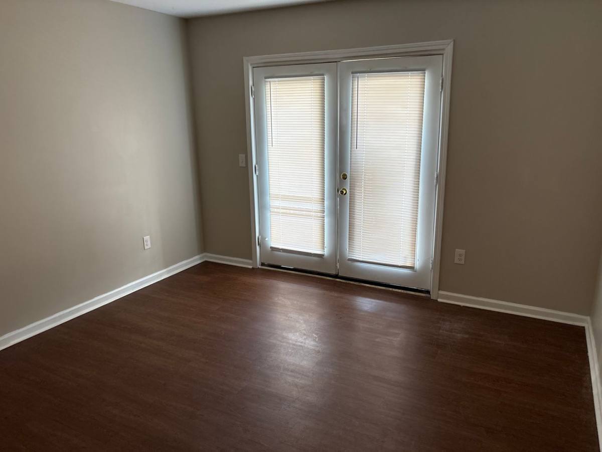 Apartment for rent at 2007 Terril Lane, Louisville, KY 40218