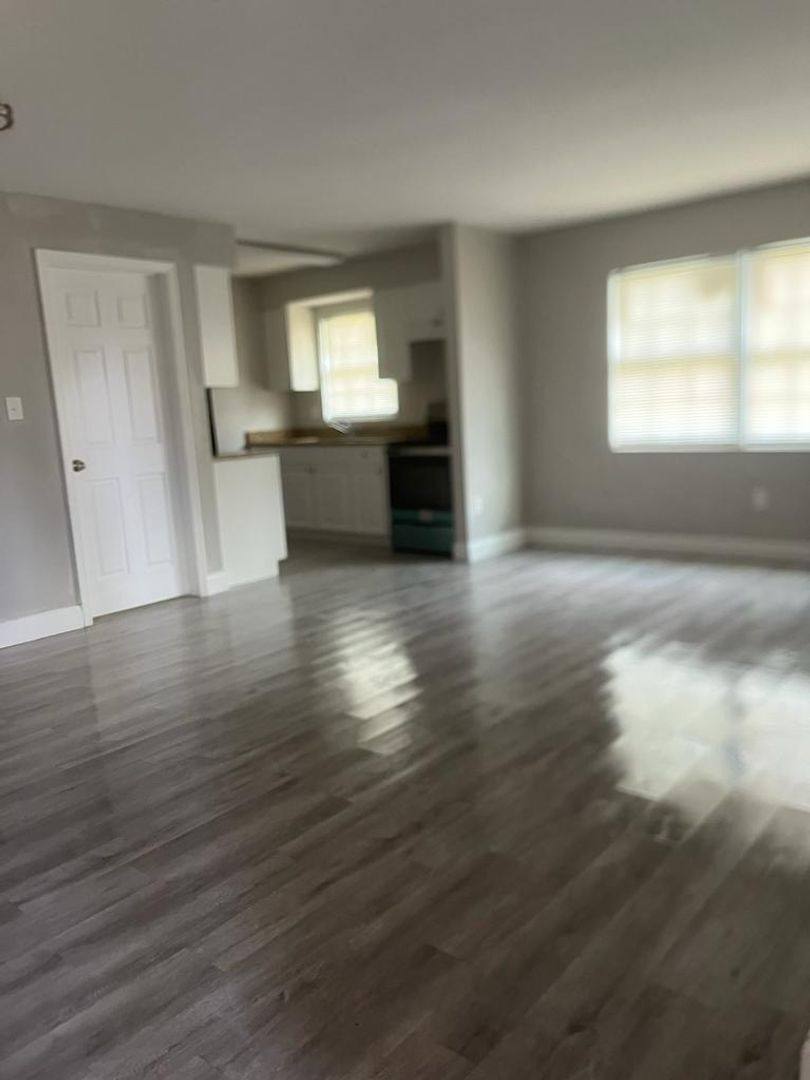 Apartment for rent at 13624 N 15th St, Tampa, FL 33613