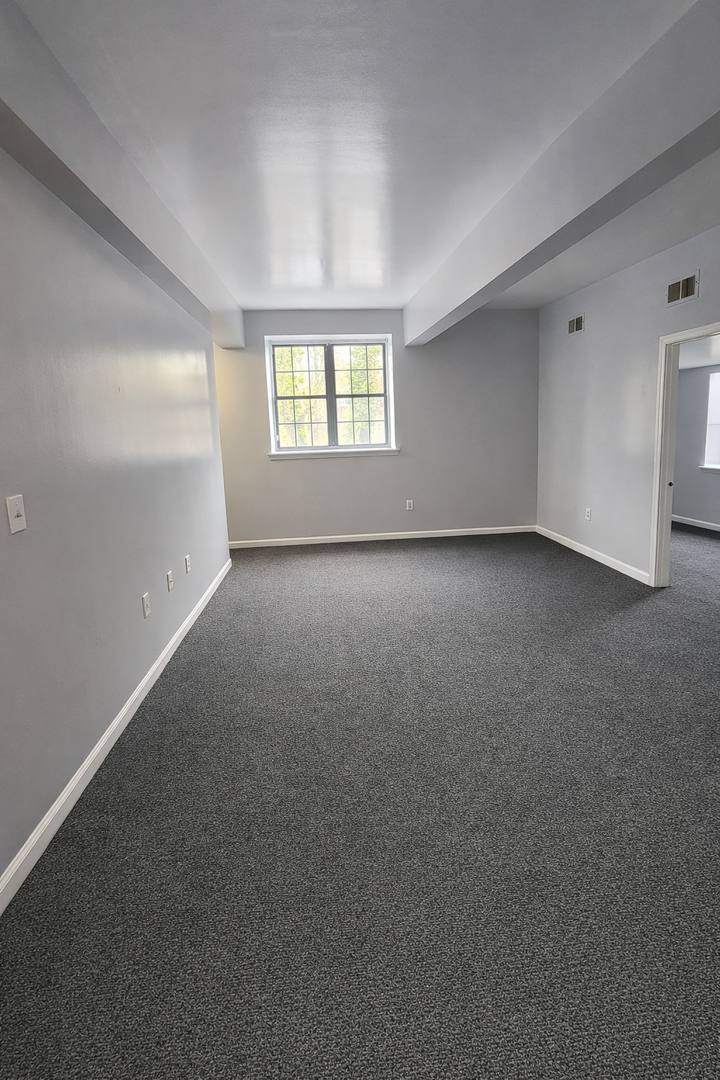 Apartment for rent at 600 Artisan St, Trenton, NJ 08618