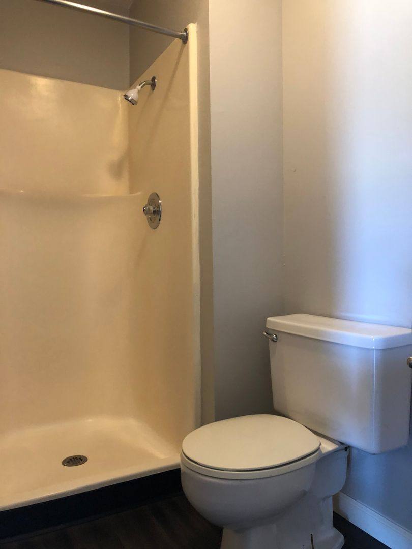 Apartment for rent at 2120 S Ingram Mill Rd, Springfield, MO 65804