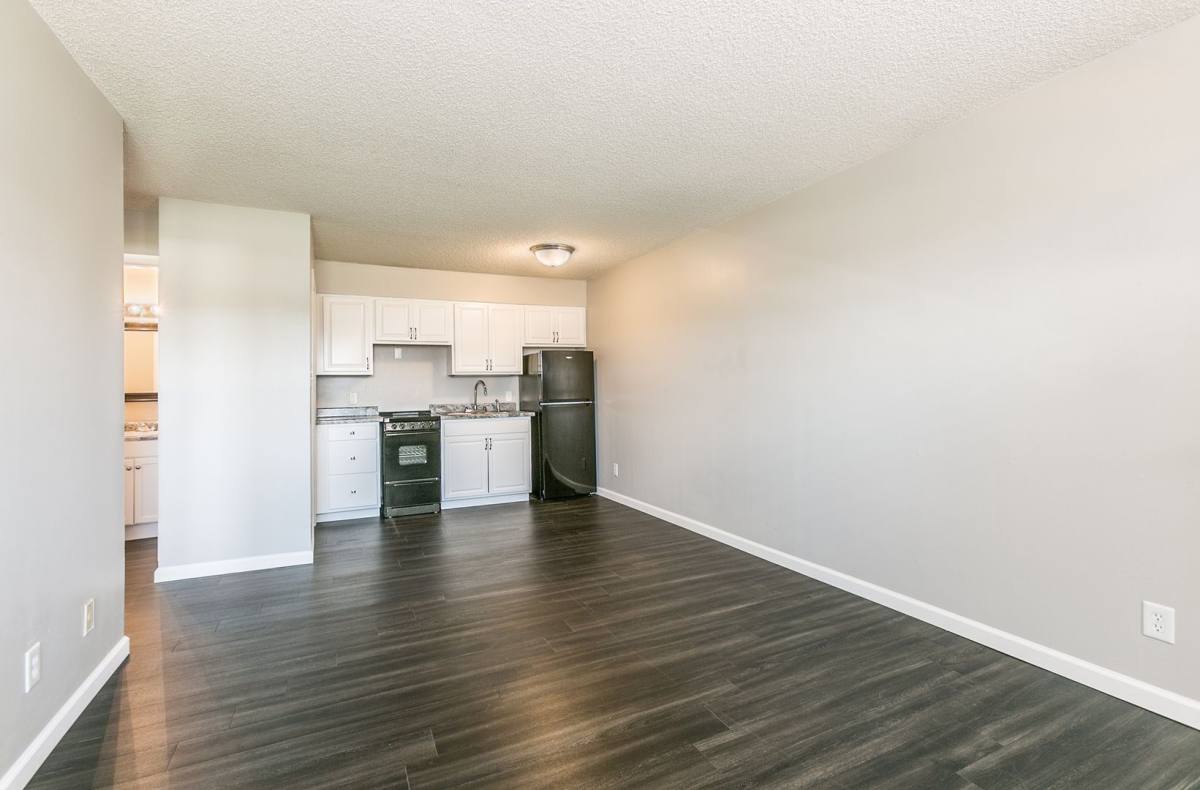 Apartment for rent at 2120 S Ingram Mill Rd, Springfield, MO 65804
