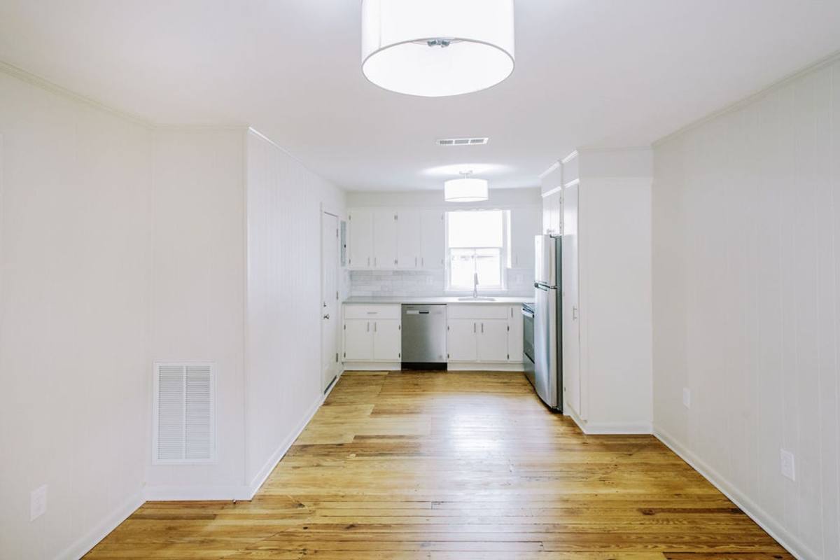 House for rent at 2426 Lincoln St, Savannah, GA 31401