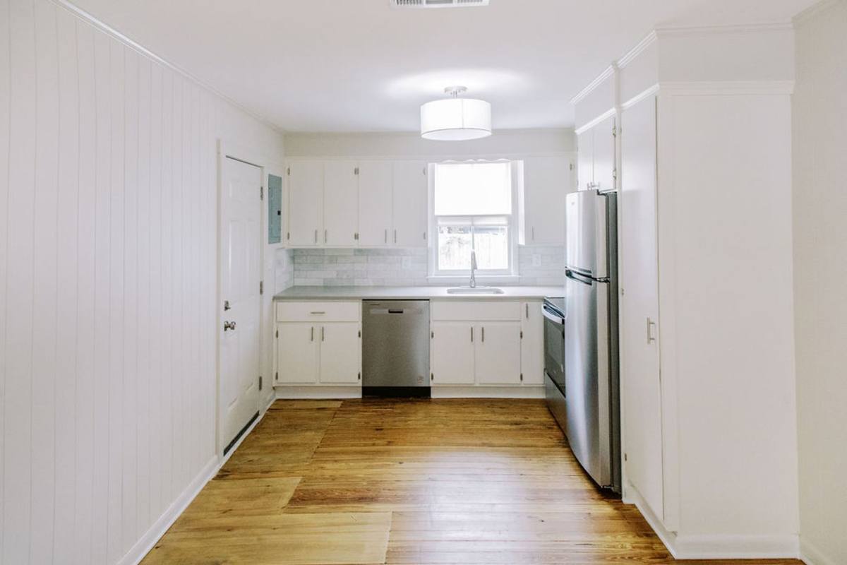 House for rent at 2426 Lincoln St, Savannah, GA 31401