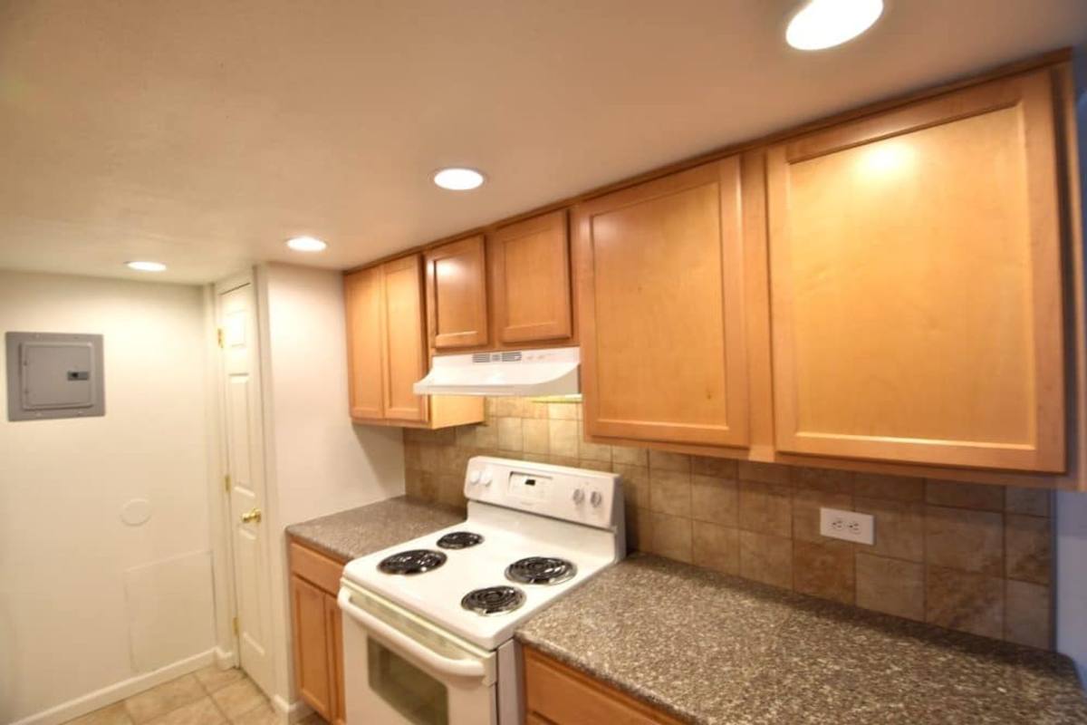 Apartment for rent at 4440 Laguna Place, Boulder, CO 80303