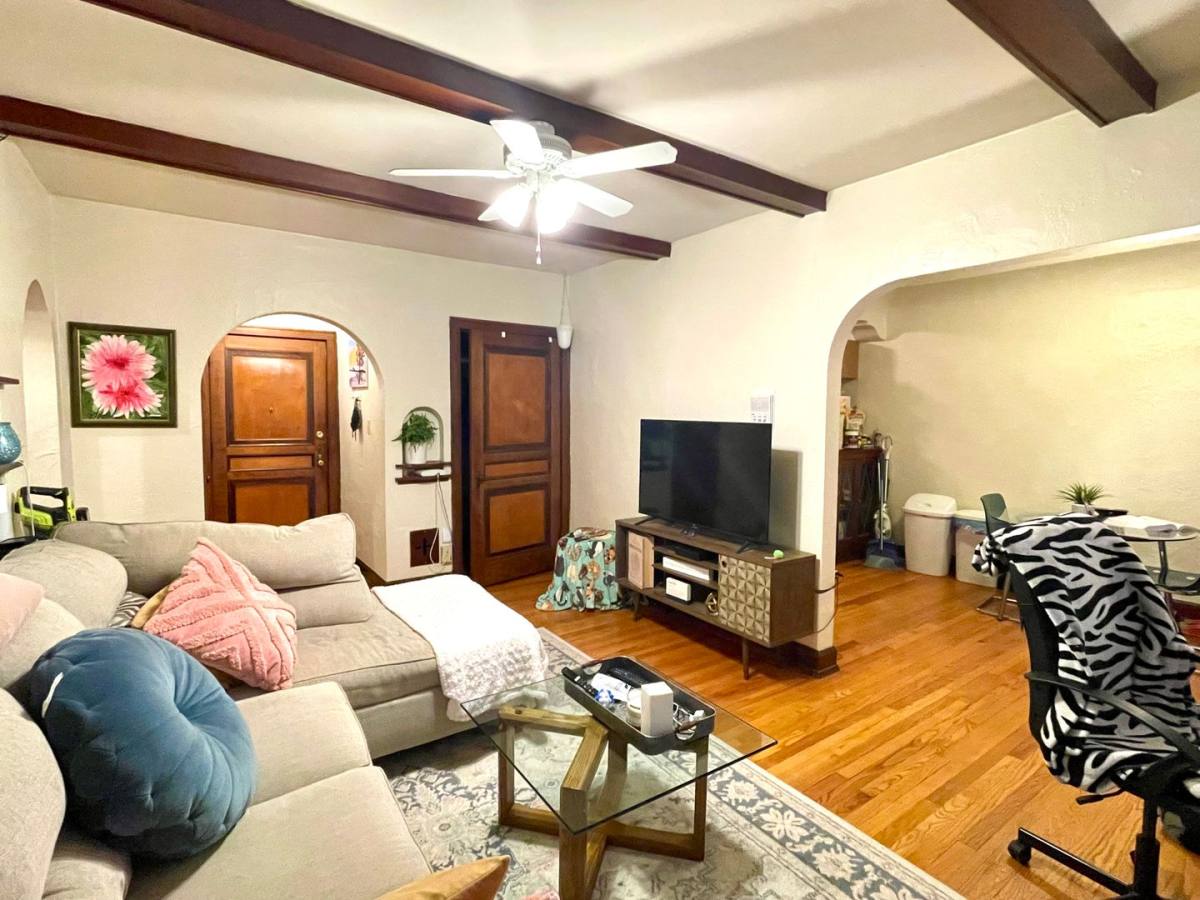 Apartment for rent at 4480 N Oakland Ave, Milwaukee, WI 53211