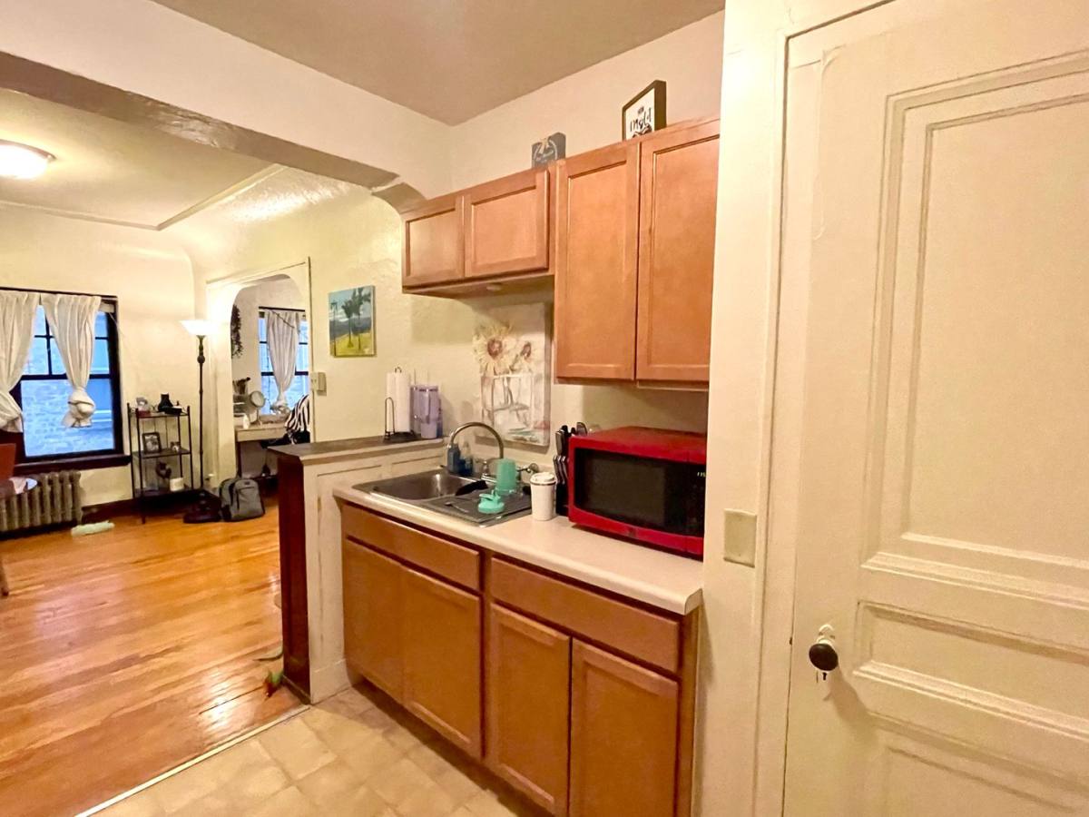 Apartment for rent at 4480 N Oakland Ave, Milwaukee, WI 53211