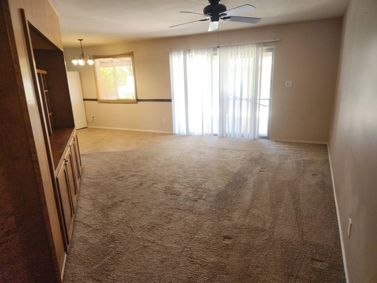 House for rent at 4330 W Royal Palm Rd, Glendale, AZ 85302