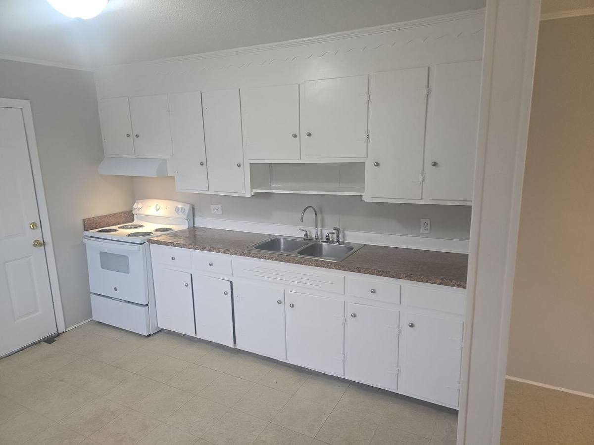 Apartment for rent at 3628 C Live Oak St, Columbia, SC 29205
