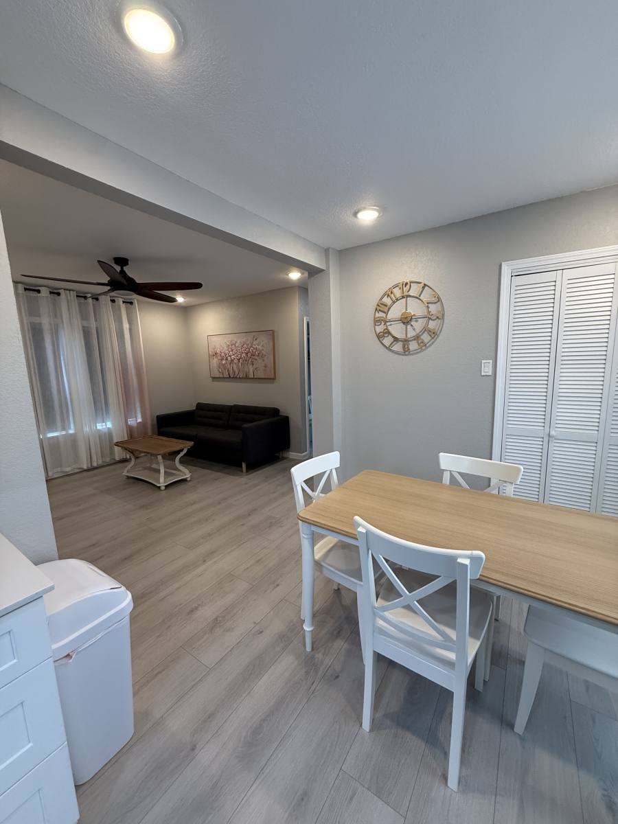 Townhouse for rent at 2819 S Pine St #1, San Antonio, TX 78210