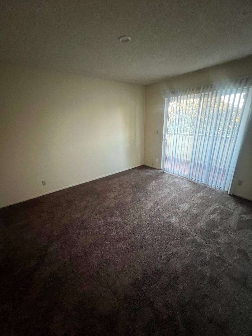 Apartment for rent at 509 Delaware St, Huntington Beach, CA 92648
