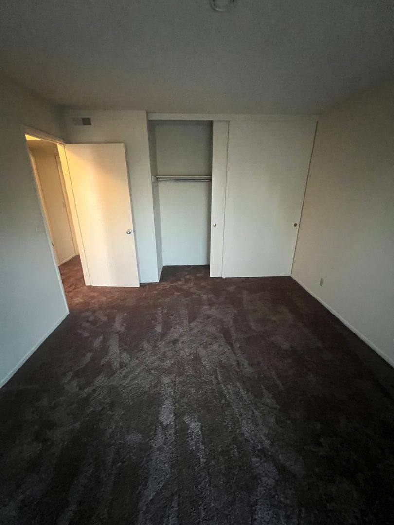 Apartment for rent at 509 Delaware St, Huntington Beach, CA 92648