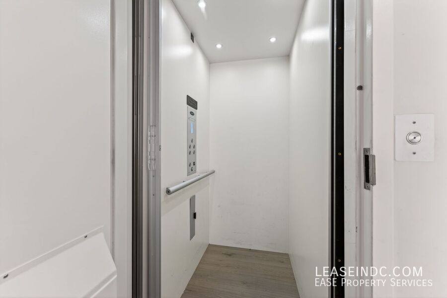 Townhouse for rent at 1332 8th St NW, Washington, DC 20001