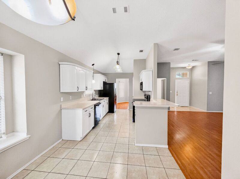 House for rent at 7601 King Arthur Rd, Frisco, TX 75035