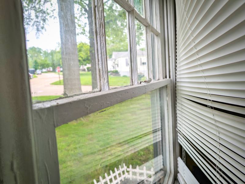 House for rent at 7470 Sharon Dr, Saint Louis, MO 63136