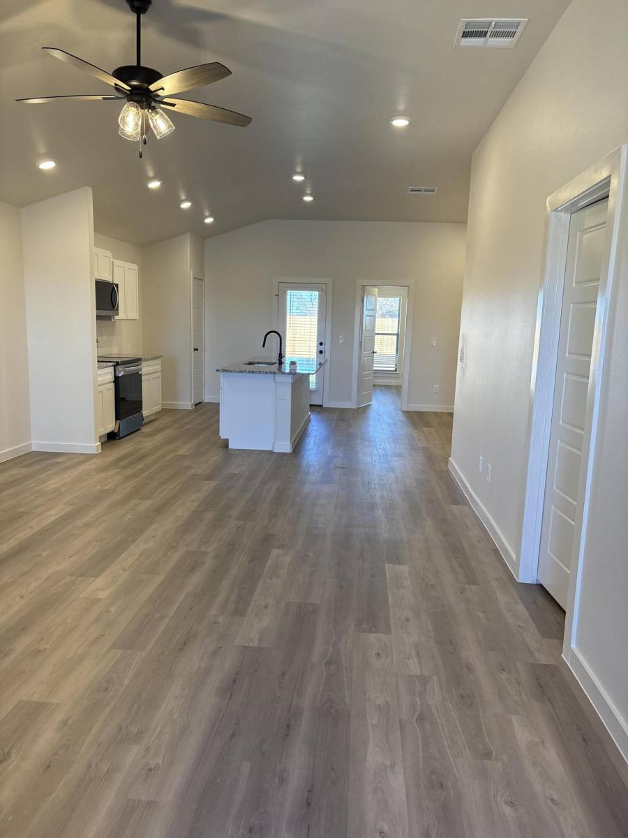 Apartment for rent at 2509 Kenwood Ave, Lubbock, TX 79407