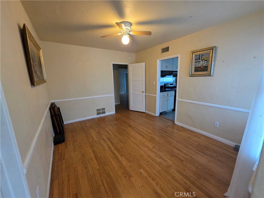 Apartment for rent at 25 E San Marino Ave #25, Alhambra, CA 91801