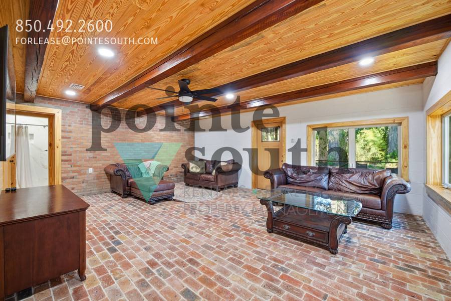 House for rent at 27522 Burkhardt Dr, Elberta, AL 36530