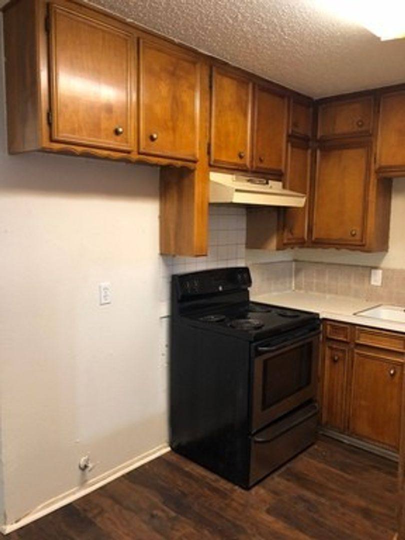 Apartment for rent at 2909 Las Vegas Trail, Fort Worth, TX 76116
