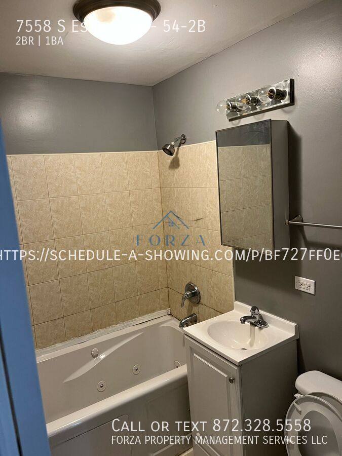 Apartment for rent at 7554 S Essex Ave #54-1B, Chicago, IL 60649