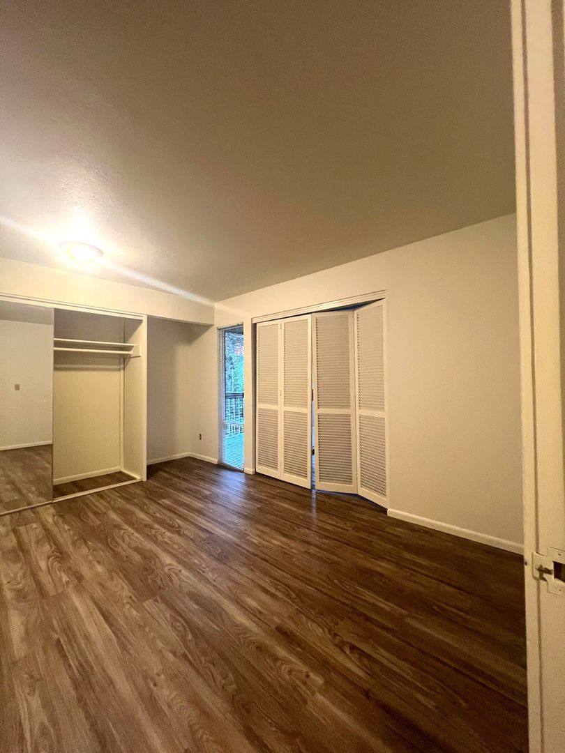Apartment for rent at 1744 Park Ave NE, Salem, OR 97301