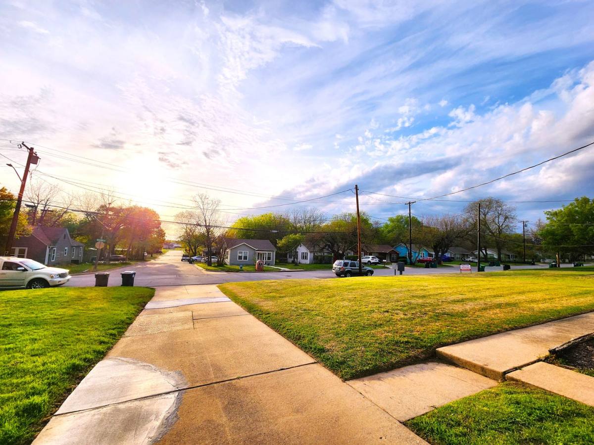 Townhouse for rent at 2202 Bolivar St, Denton, TX 76201