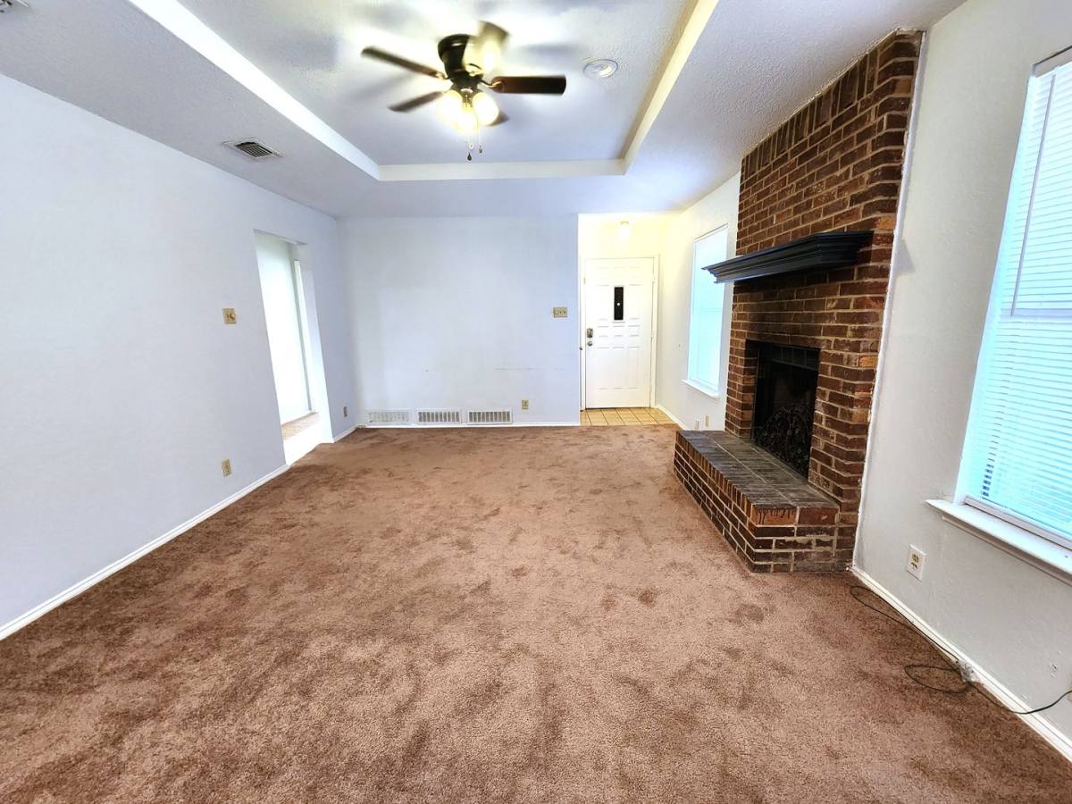 Townhouse for rent at 2202 Bolivar St, Denton, TX 76201