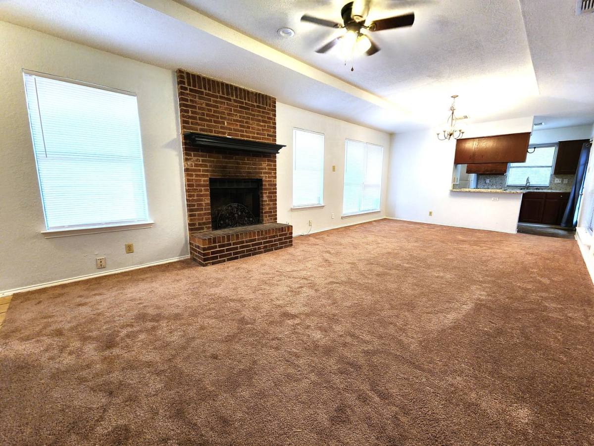 Townhouse for rent at 2202 Bolivar St, Denton, TX 76201